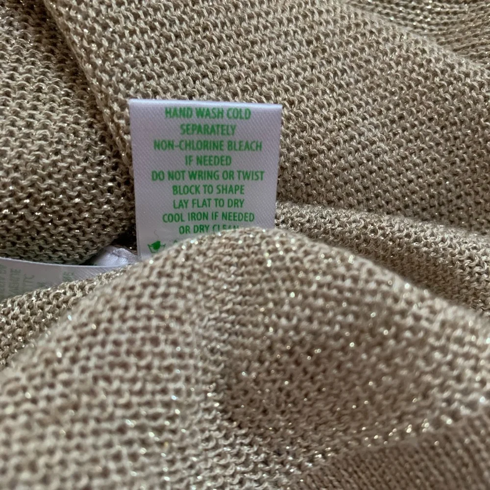 Lilly Pulitzer Barrington Beige Sweater size small in great condition